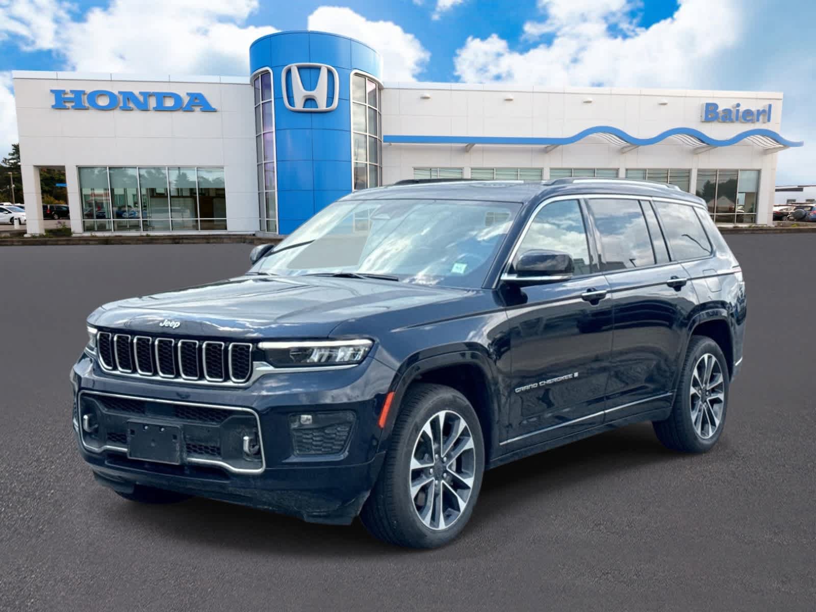 Used 2023 Jeep Grand Cherokee L Overland AWD/4WD image 1