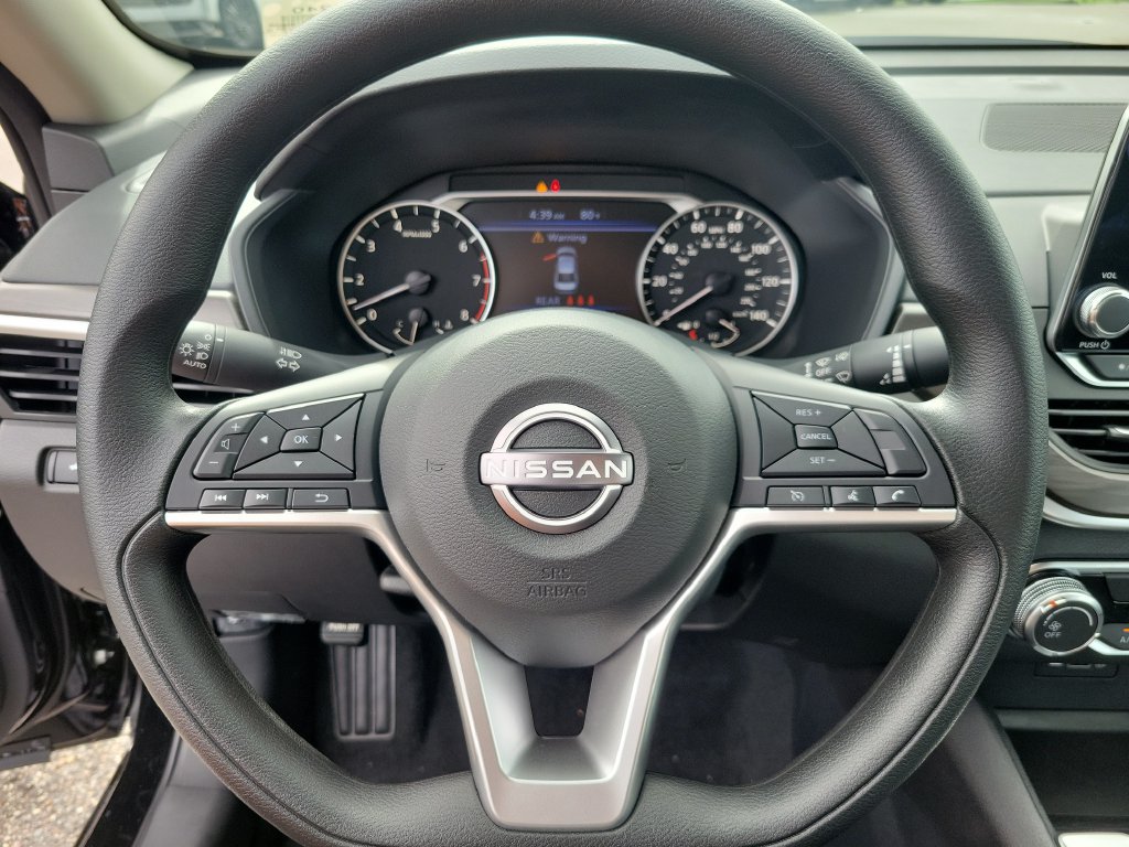 New 2026 Nissan Altima 2.5 SV FWD image 17