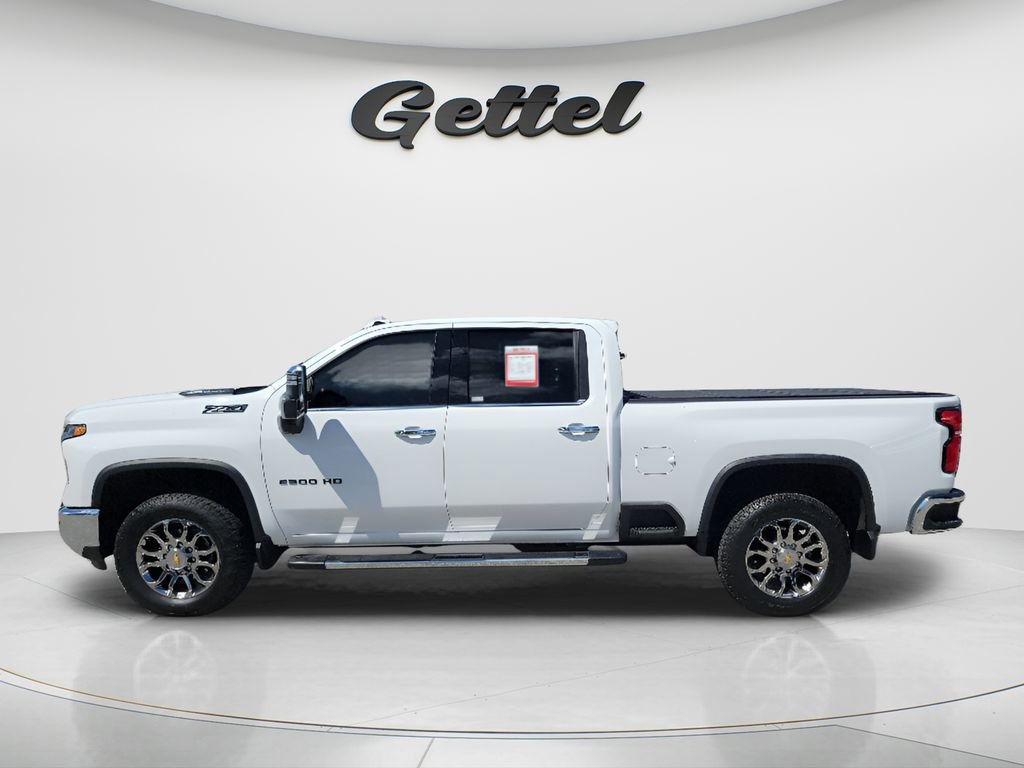 Used 2026 Chevrolet Silverado 2500 LTZ w/ LTZ Plus Package image 15
