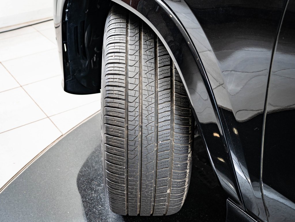 Certified 2025 Mercedes-Benz GLS 450 4MATIC image 40