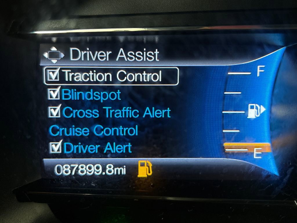 Certified 2019 Ford Explorer XLT w/ Equipment Group 202A image 26