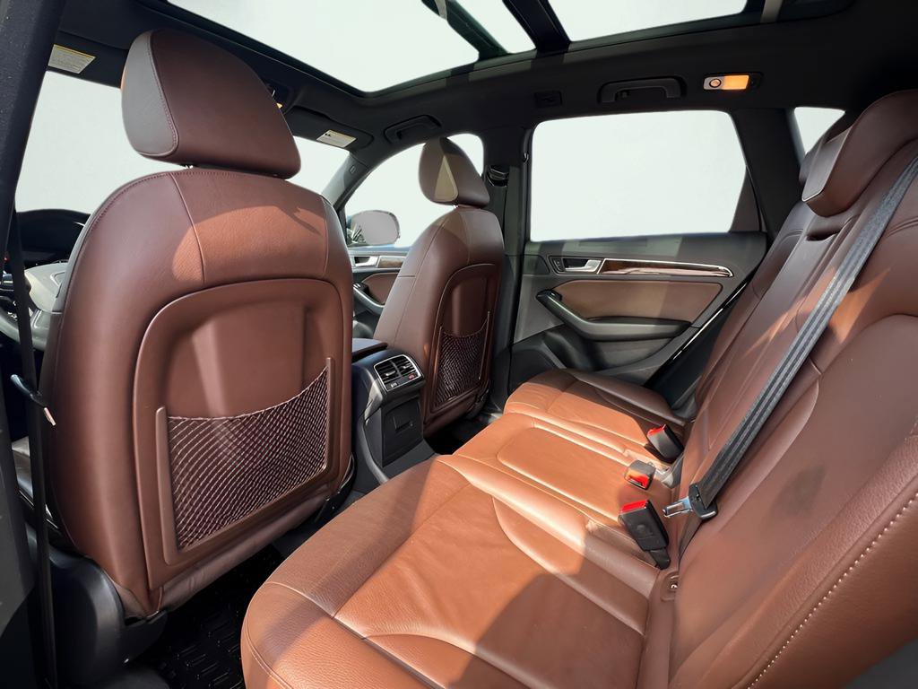 Used 2017 Audi Q5 2.0T Premium image 18