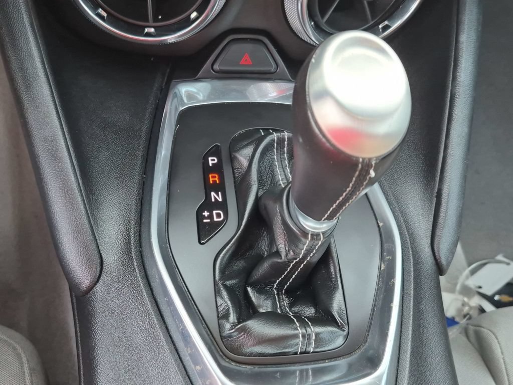 Used 2019 Chevrolet Camaro LT RWD image 19