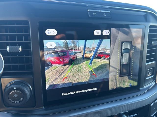 Used 2025 Ford F450 Platinum w/ FX4 Off-Road Package image 32