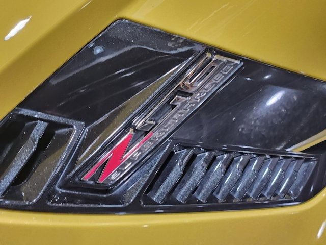 Used 2018 Chevrolet Corvette Z06 image 7
