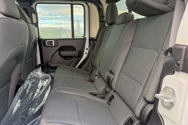 New 2026 Jeep Gladiator Sport AWD/4WD image 22