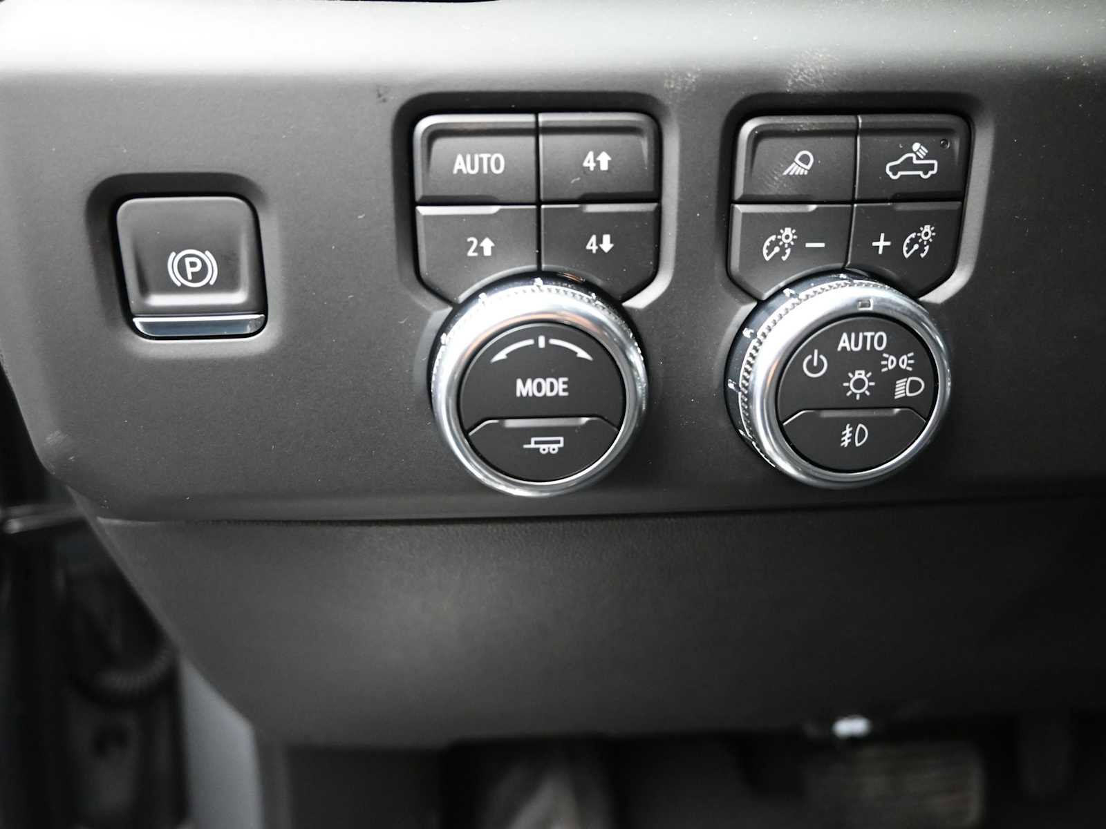 New 2026 GMC Sierra 1500 Denali w/ Denali Reserve Package image 13