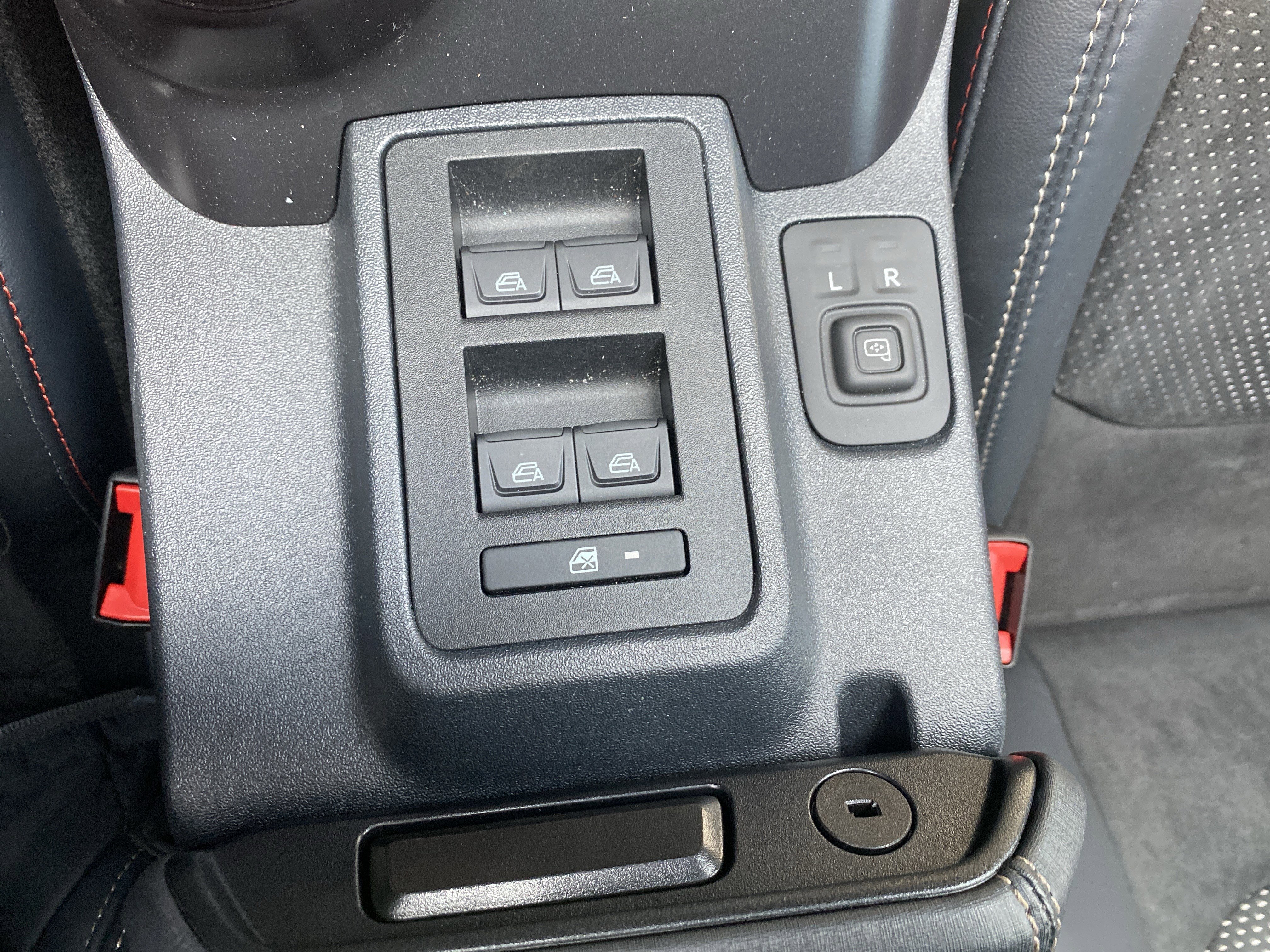 Used 2024 Ford Bronco Raptor image 37