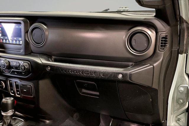 Used 2023 Jeep Wrangler Sport AWD/4WD image 16