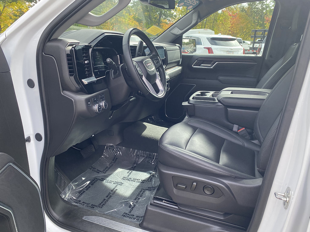 Certified 2025 GMC Sierra 1500 SLT AWD/4WD image 15