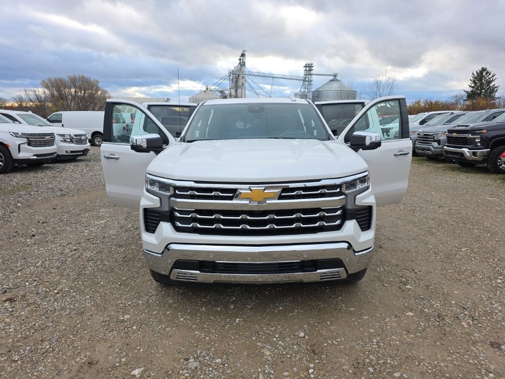 Certified 2024 Chevrolet Silverado 1500 LTZ w/ LTZ Premium Package image 42