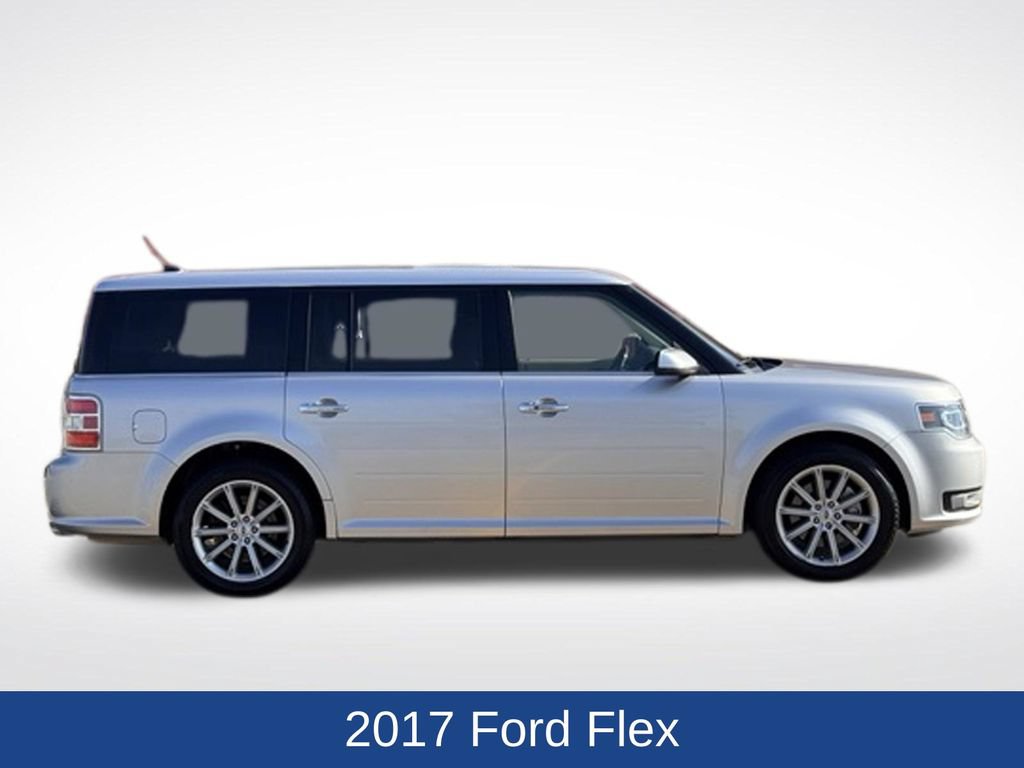 Used 2017 Ford Flex Limited AWD/4WD image 2