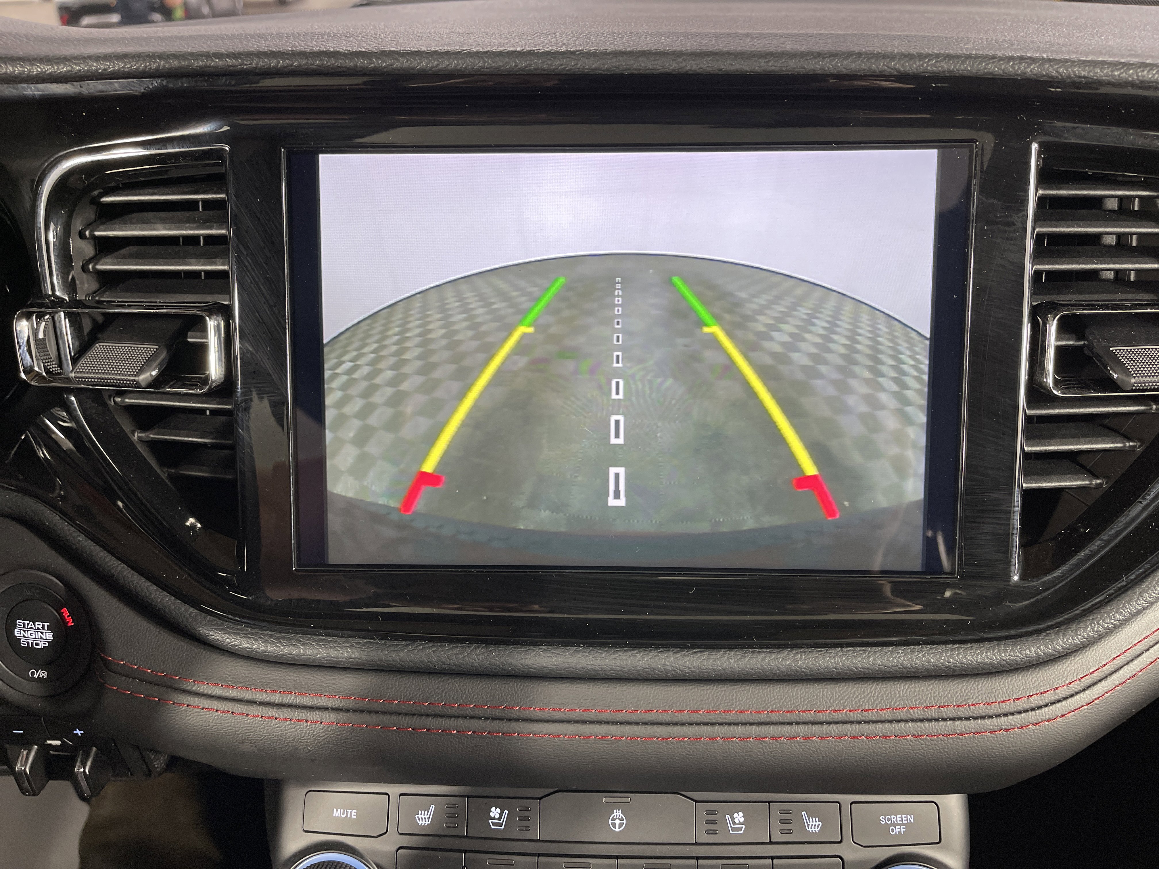 Used 2024 Dodge Durango GT image 25