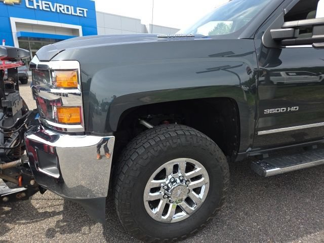 Used 2017 Chevrolet Silverado 3500 LTZ w/ Duramax Plus Package AWD/4WD image 46