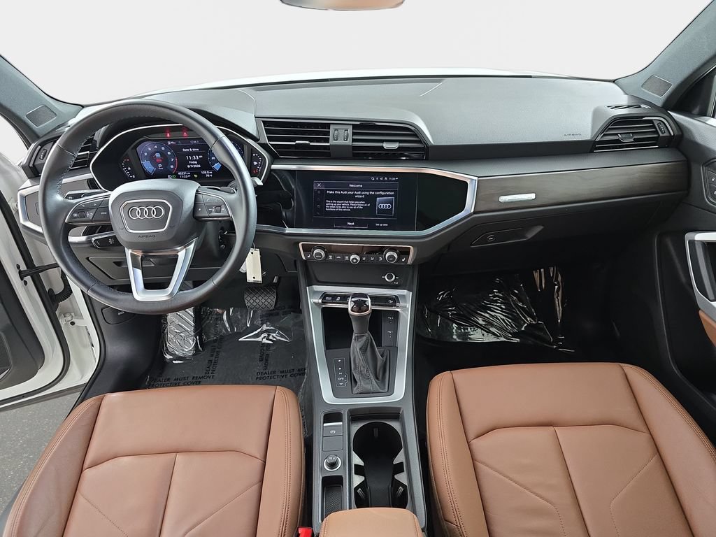 Used 2022 Audi Q3 2.0T Premium w/ Convenience Package AWD/4WD image 14