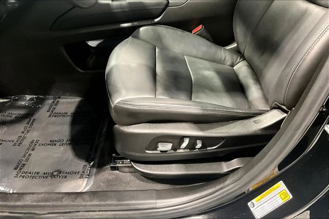 Used 2023 Cadillac XT6 Sport image 19