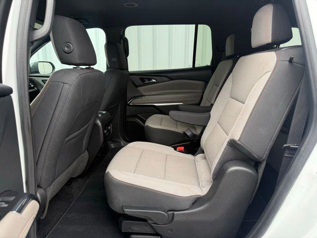 Used 2026 Chevrolet Traverse LT w/ Driver Confidence Package AWD/4WD image 6