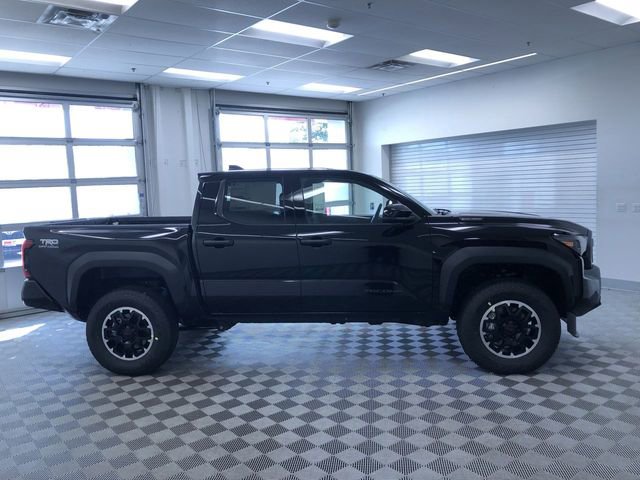 New 2025 Toyota Tacoma TRD Off-Road image 6