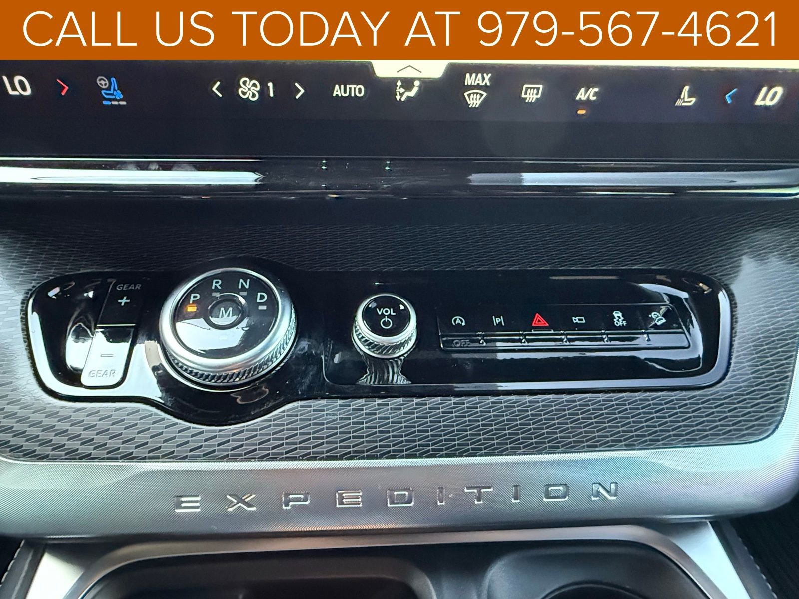 New 2025 Ford Expedition Platinum image 29