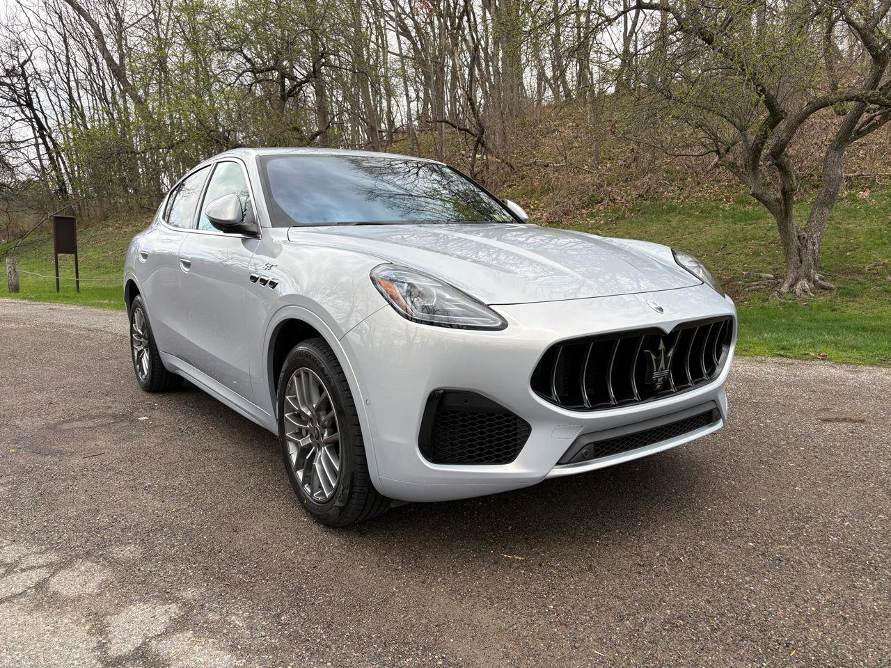 Used 2024 Maserati Grecale GT image 12