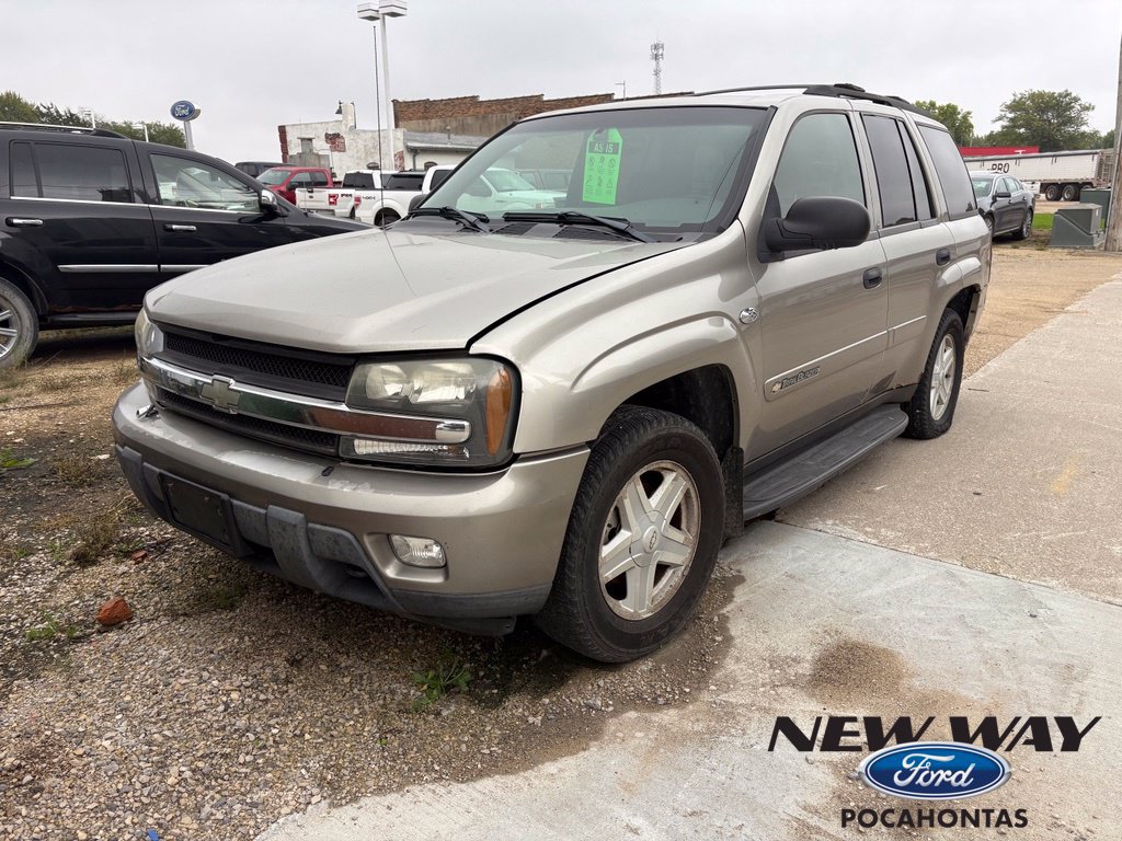 Used 2003 Chevrolet TrailBlazer LT w/ Driver Convenience Package AWD/4WD image 1