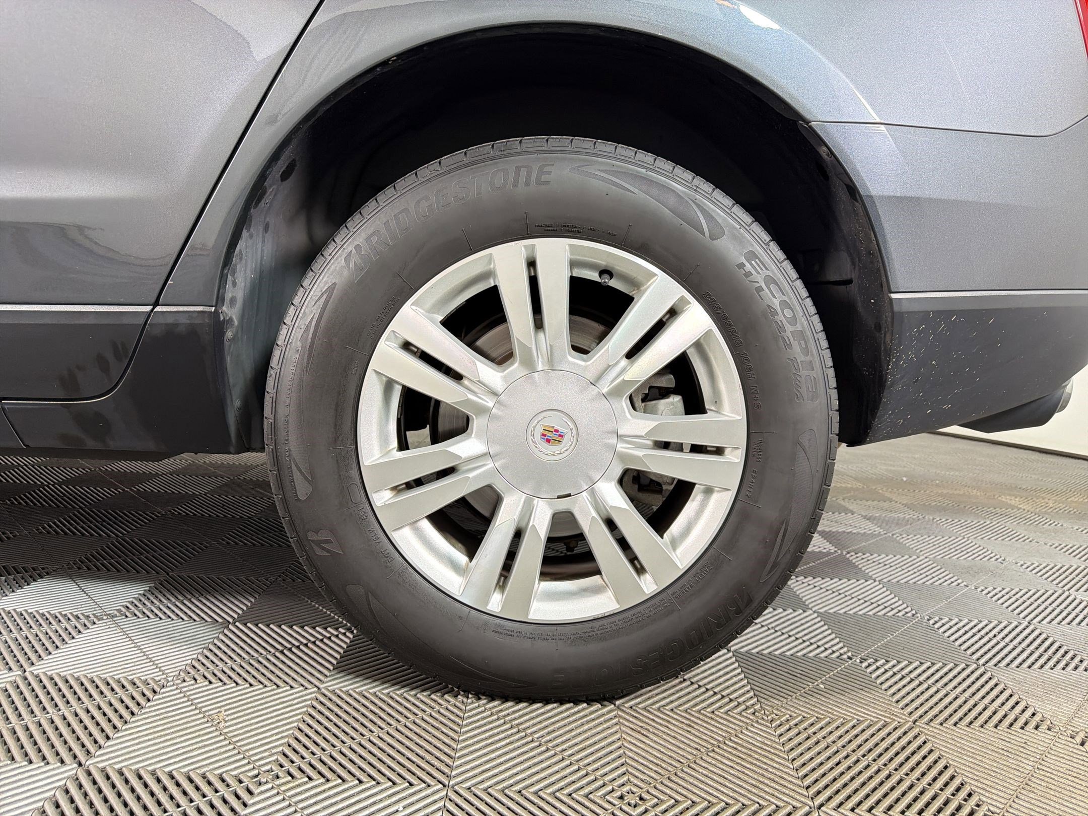 Used 2012 Cadillac SRX Luxury image 9