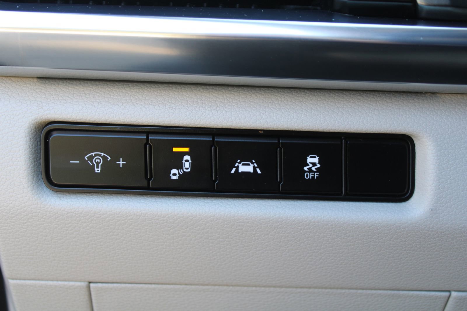 Certified 2022 Kia Telluride S image 25