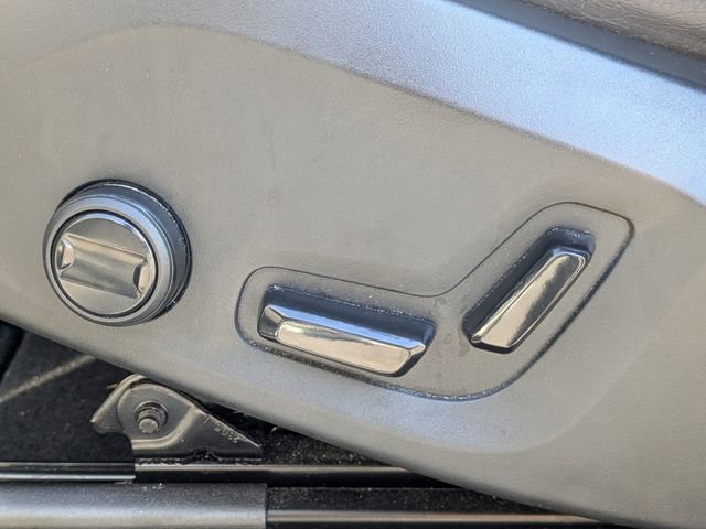 Certified 2023 Volvo XC60 B5 Plus w/ Protection Package Premier image 25