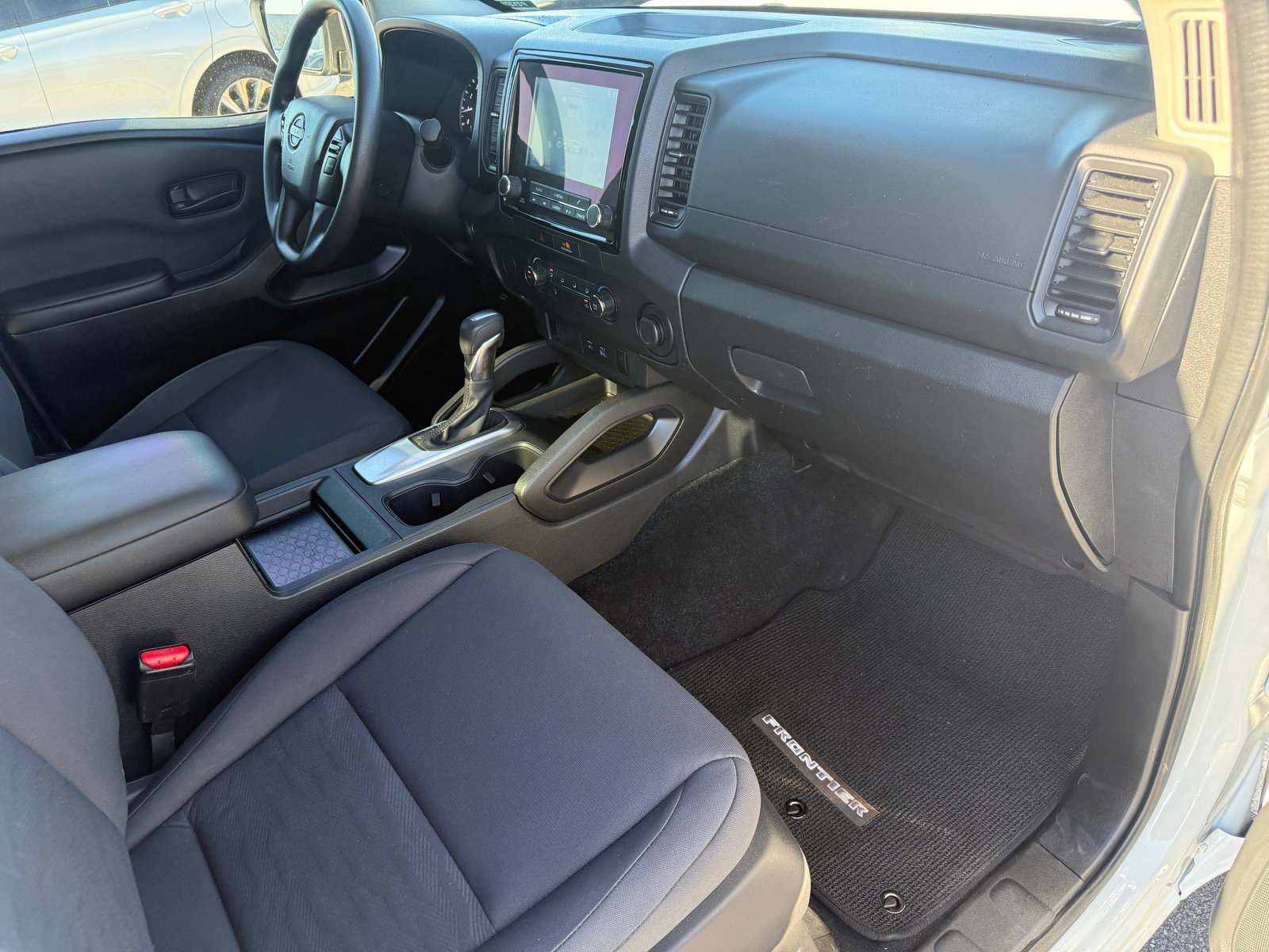 Used 2022 Nissan Frontier S image 29