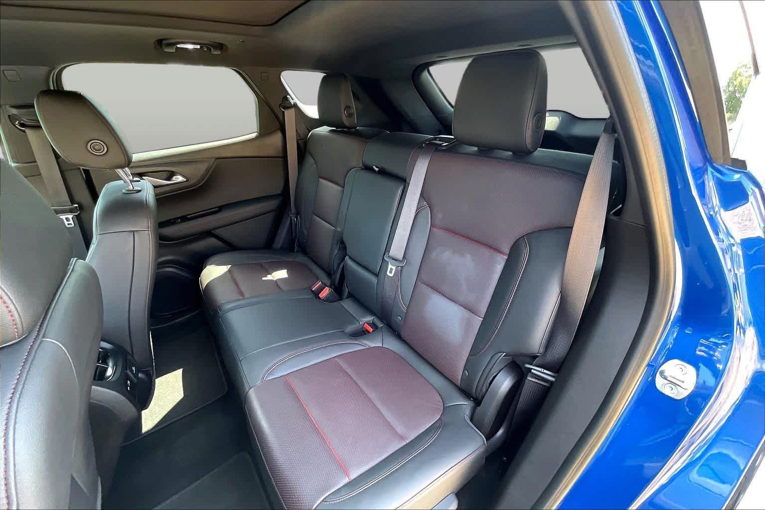 Used 2019 Chevrolet Blazer RS w/ Sun and Wheels Package FWD image 25