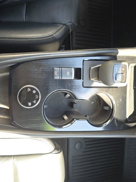 Used 2021 Nissan Rogue SL w/ Premium Package image 18