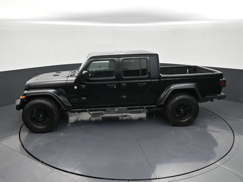 Used 2021 Jeep Gladiator Sport AWD/4WD image 13