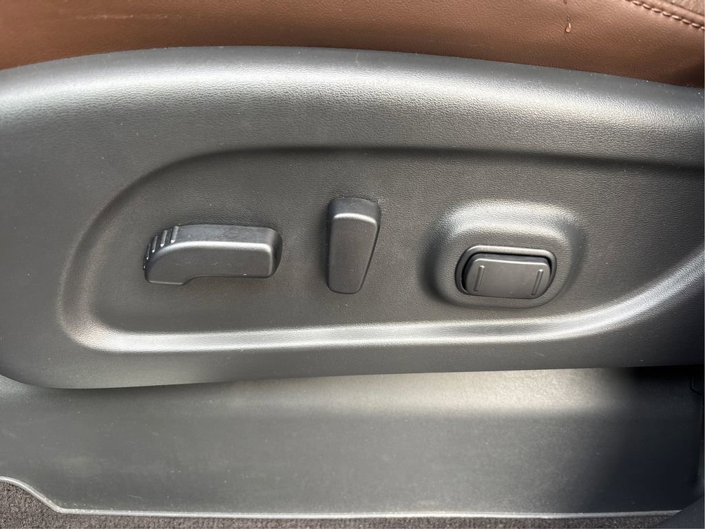 Used 2023 Nissan Titan Platinum Reserve w/ Off Road Protection Package image 43