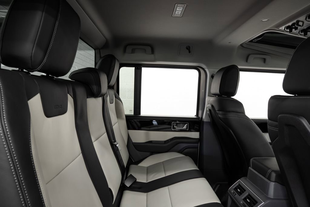 New 2025 INEOS Grenadier Fieldmaster Edition image 35