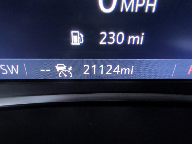 Used 2024 Chevrolet Equinox LT FWD image 17