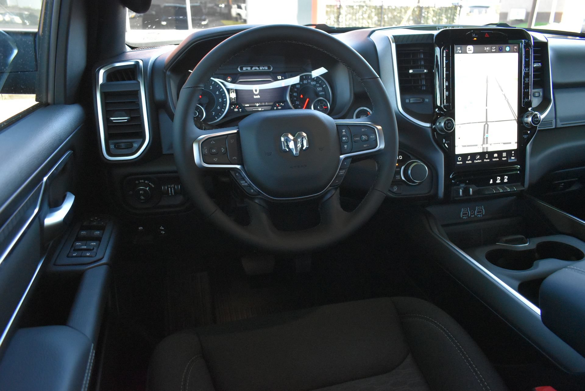 New 2026 RAM 1500 Big Horn AWD/4WD image 16