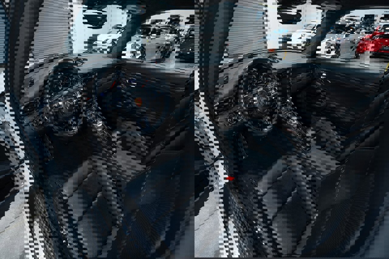 Used 2017 Porsche 911 Turbo S image 18