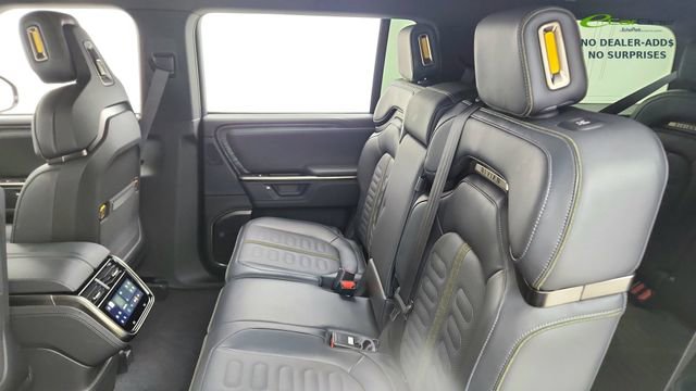 Used 2025 Rivian R1S Adventure AWD/4WD image 34