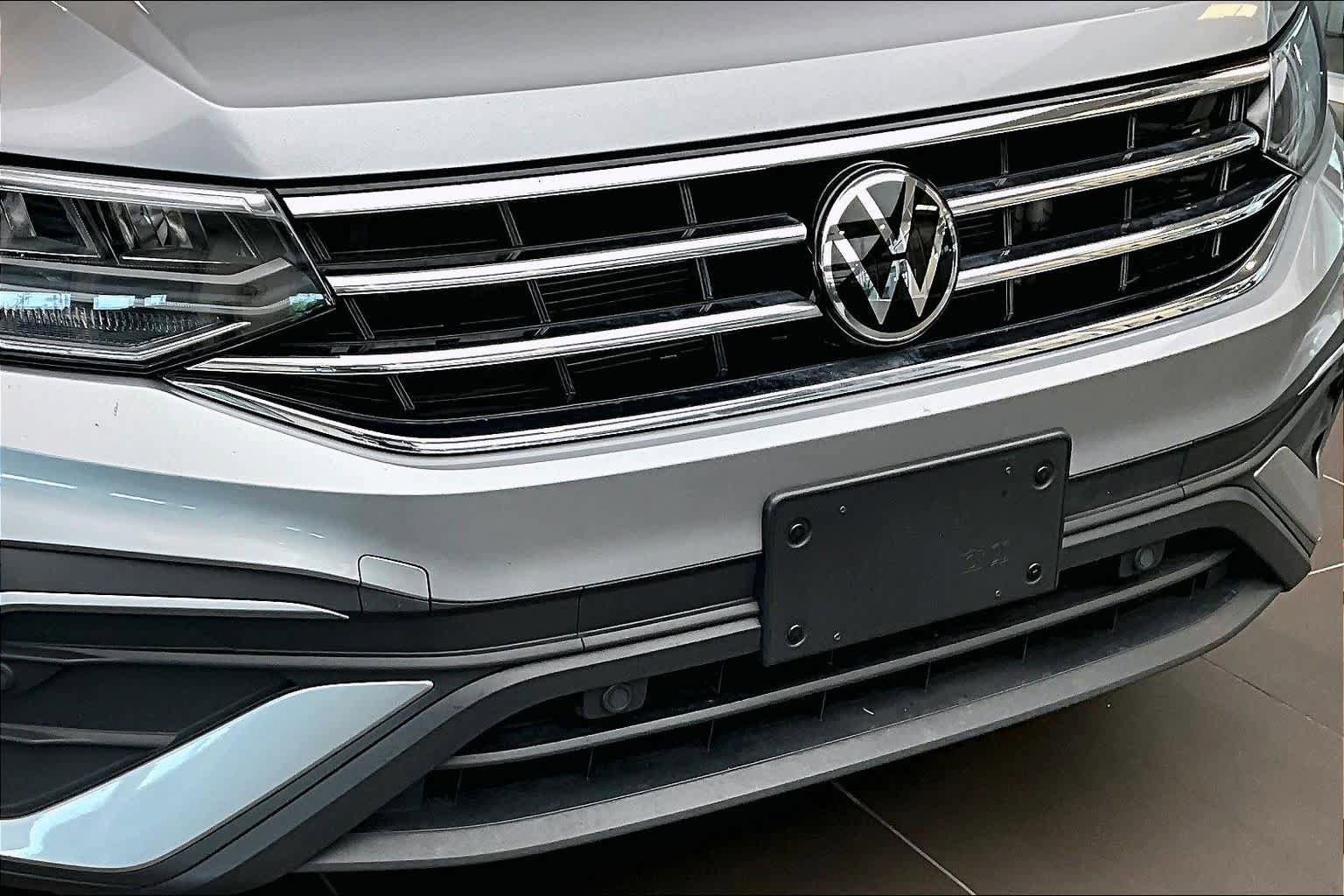 Used 2023 Volkswagen Tiguan S FWD image 30