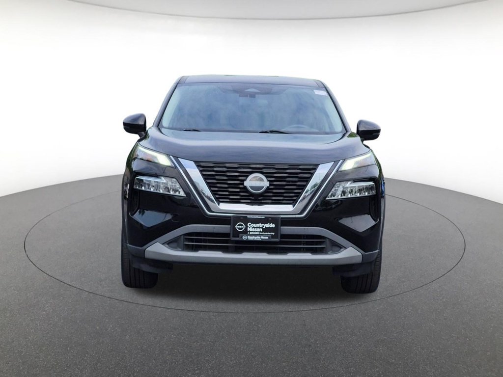 Used 2022 Nissan Rogue SV AWD/4WD image 2