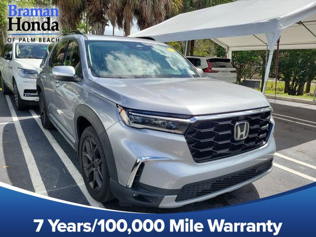 Used 2023 Honda Pilot Elite image 1