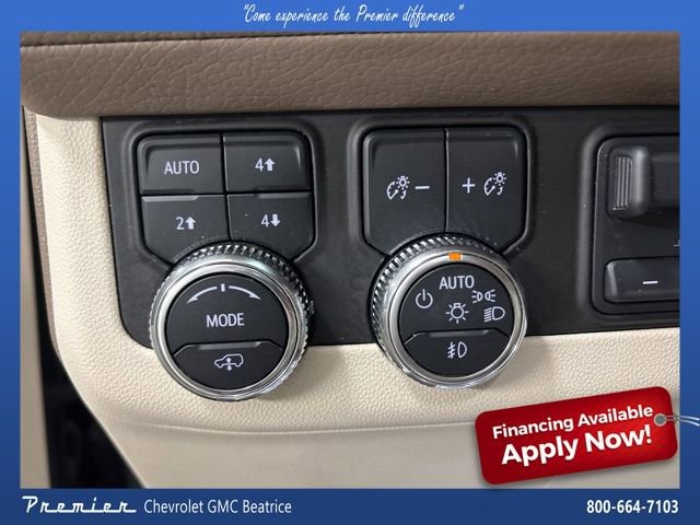 Used 2024 GMC Yukon Denali w/ Advanced Technology Package image 32