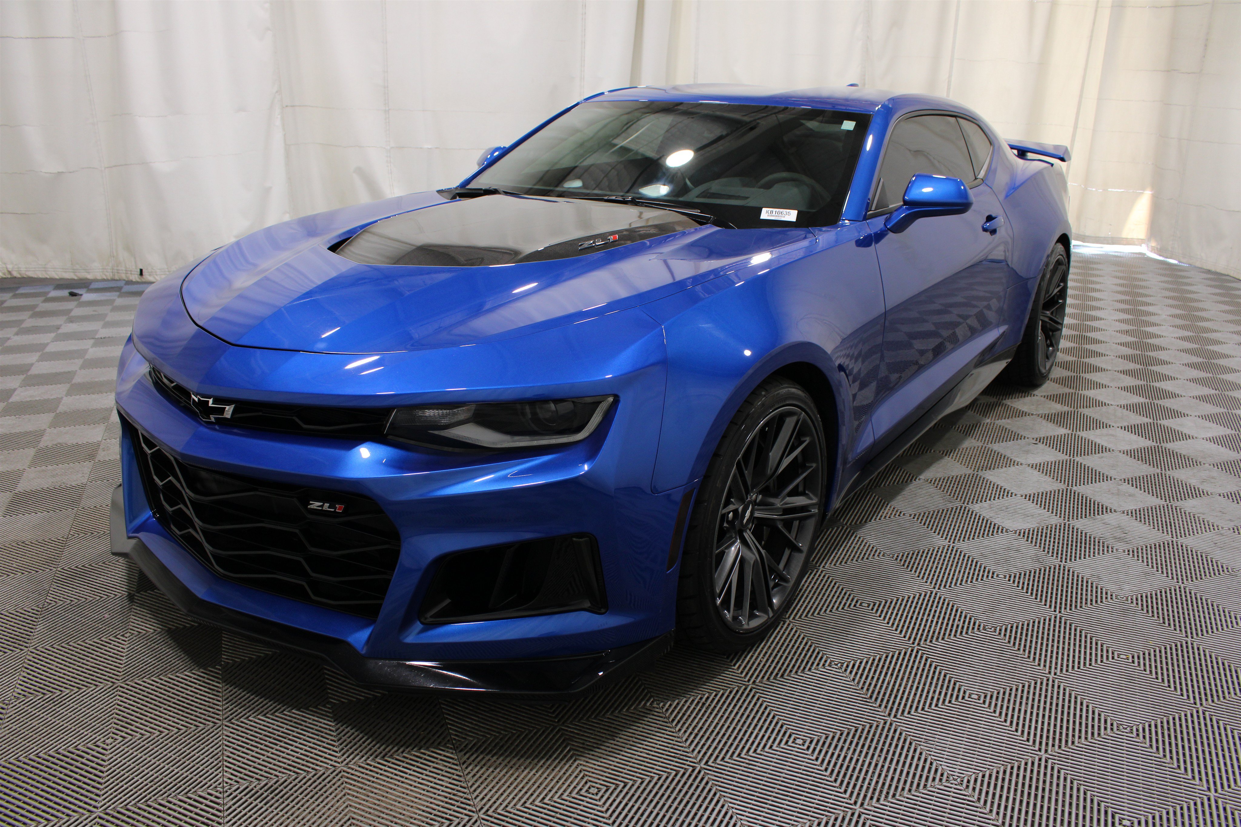 Used 2017 Chevrolet Camaro ZL1 RWD image 34