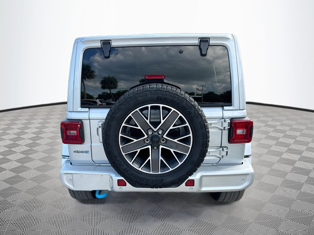 Used 2024 Jeep Wrangler High Altitude AWD/4WD image 7