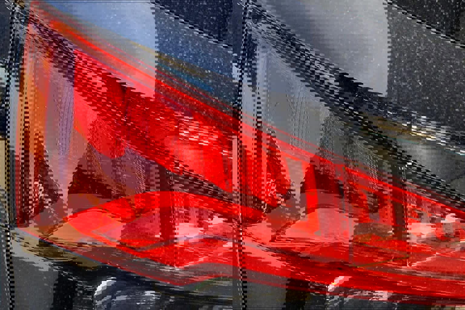 Used 2018 Audi Q5 2.0T Premium Plus w/ Premium Plus Package image 26