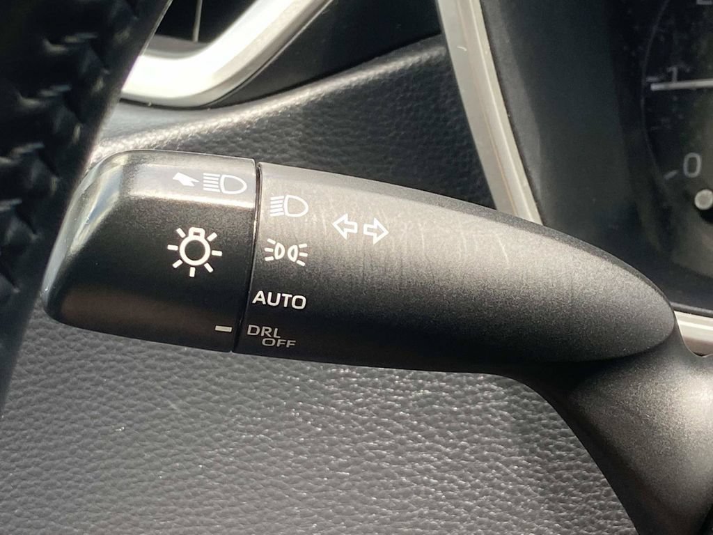 Used 2024 Toyota Corolla SE FWD image 29