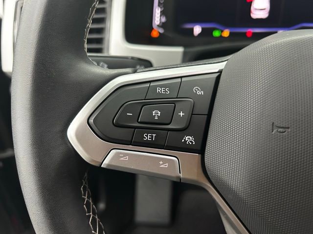 Used 2023 Volkswagen Atlas Cross Sport SEL image 24