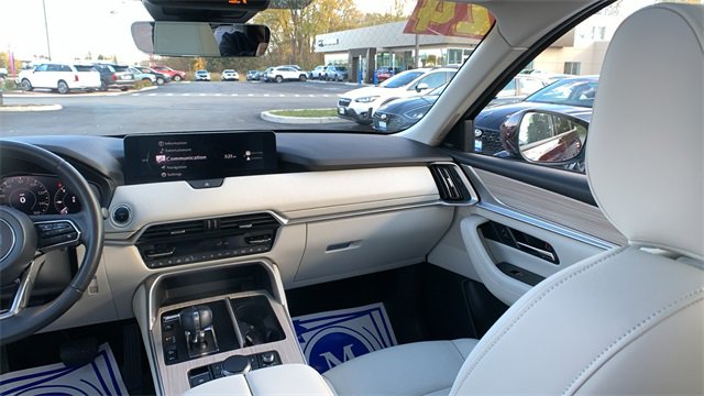 Used 2024 MAZDA CX-90 Plug-In Hybrid w/ Premium Plus image 24