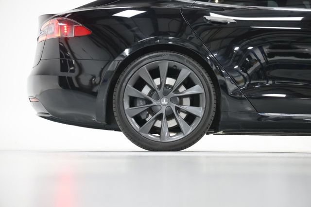 Used 2021 Tesla Model S Long Range Plus AWD/4WD image 19