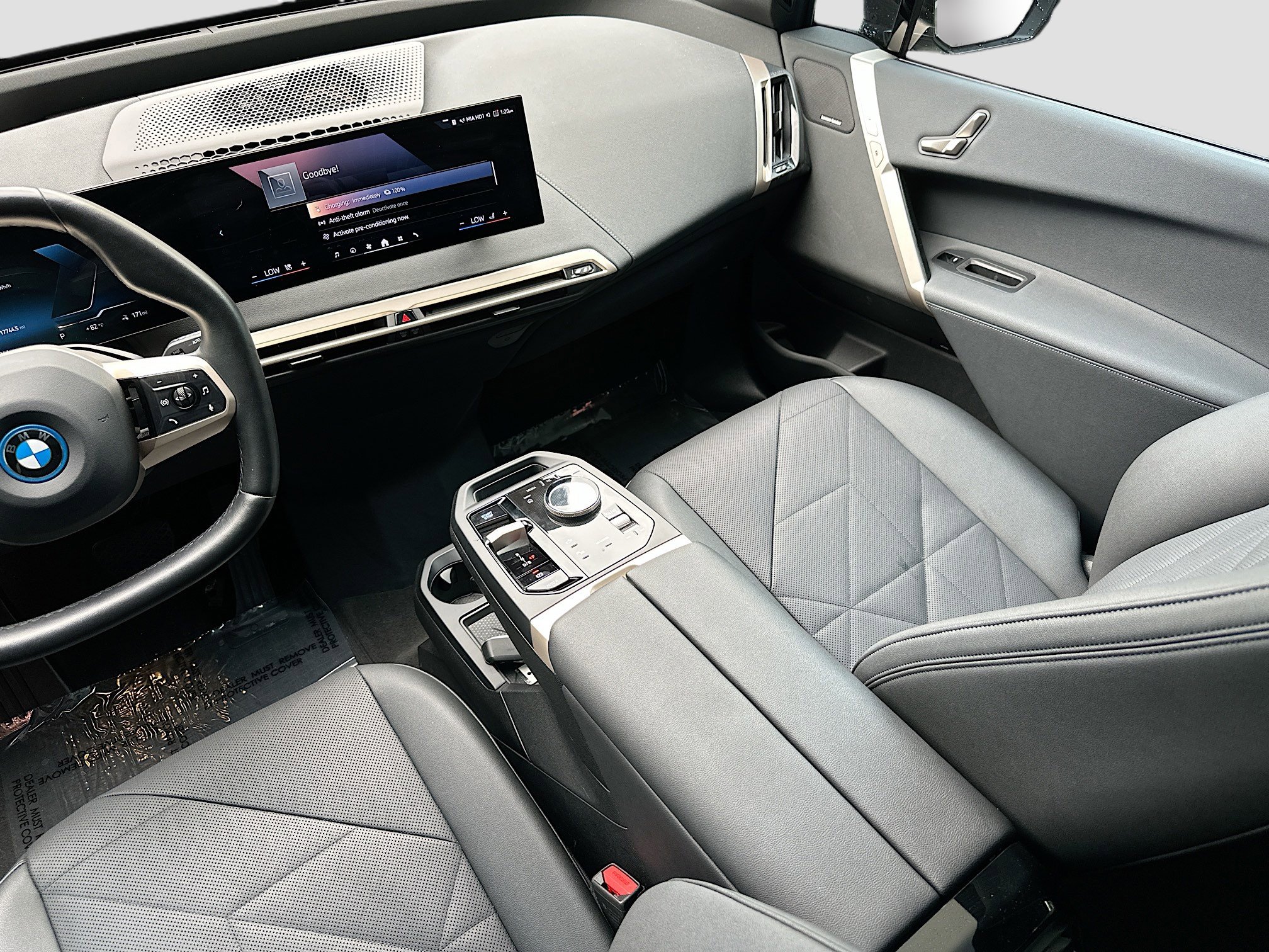 Certified 2025 BMW iX xDrive50 image 25